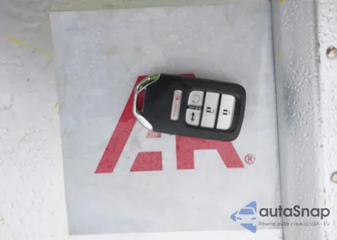 2018 Honda Accord Touring 2.0T из США, поврежденный, VIN 1HGCV2F94JA037811